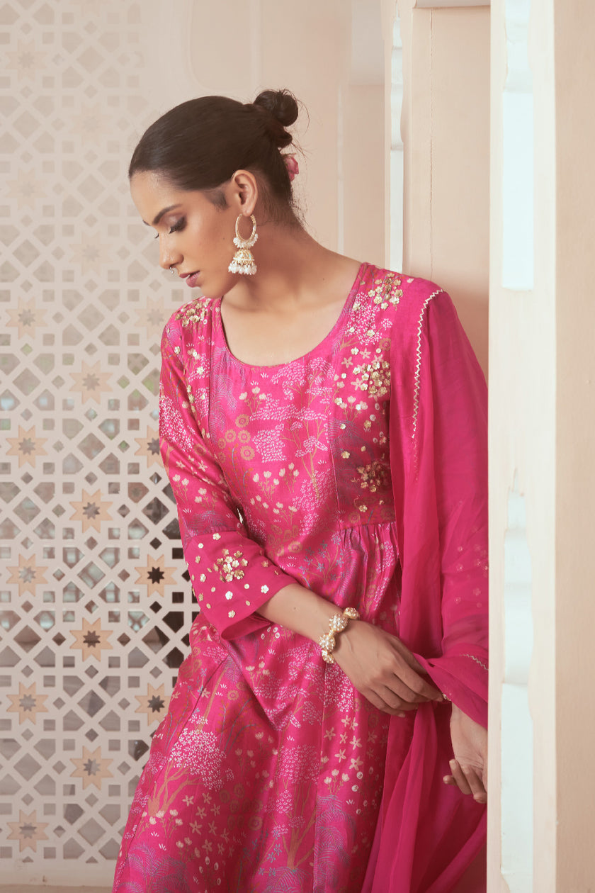 Pink Silk Organza Printed and Embroidered kurta Set
