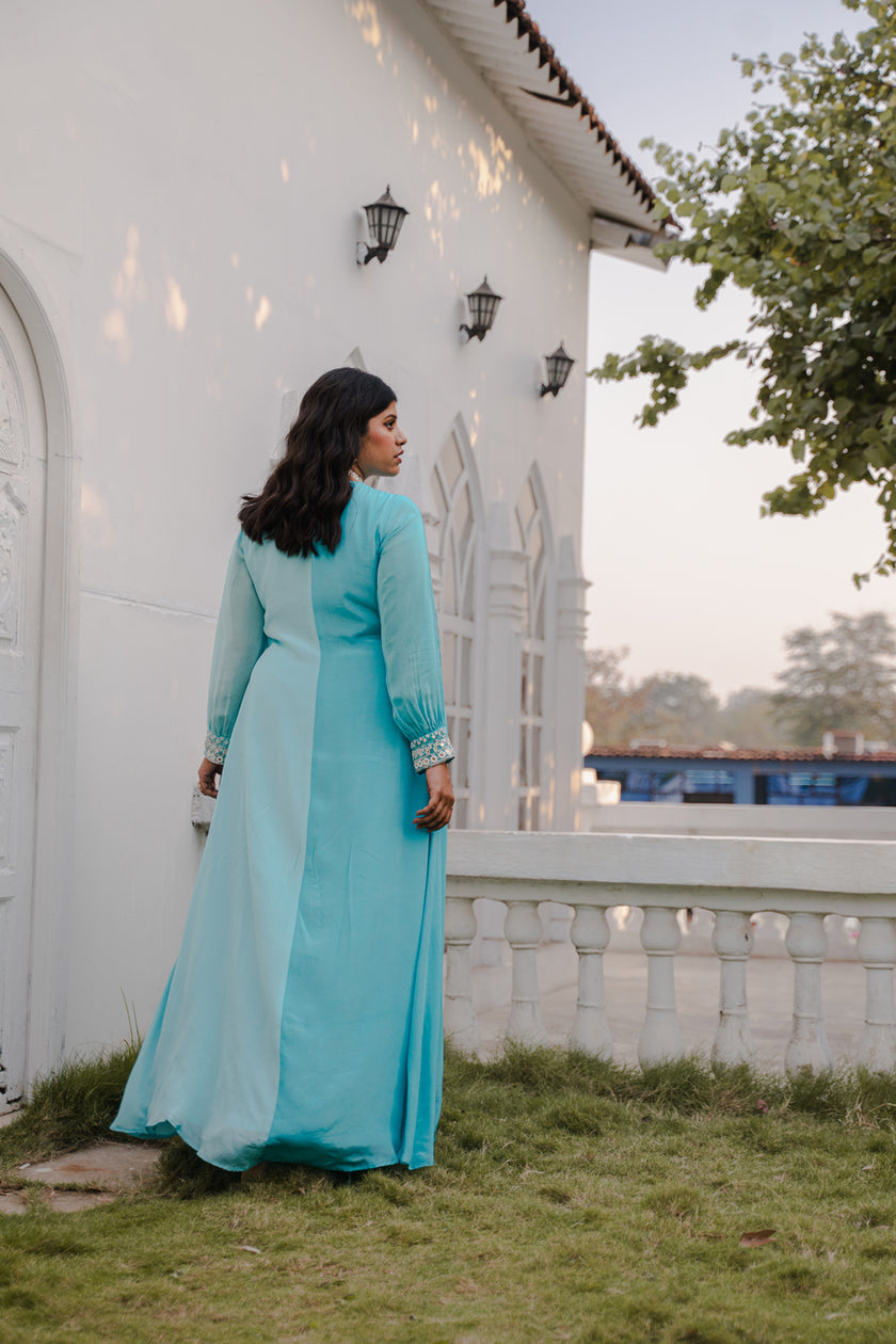 Sky Blue Solid Twisted Detail Kurta Set