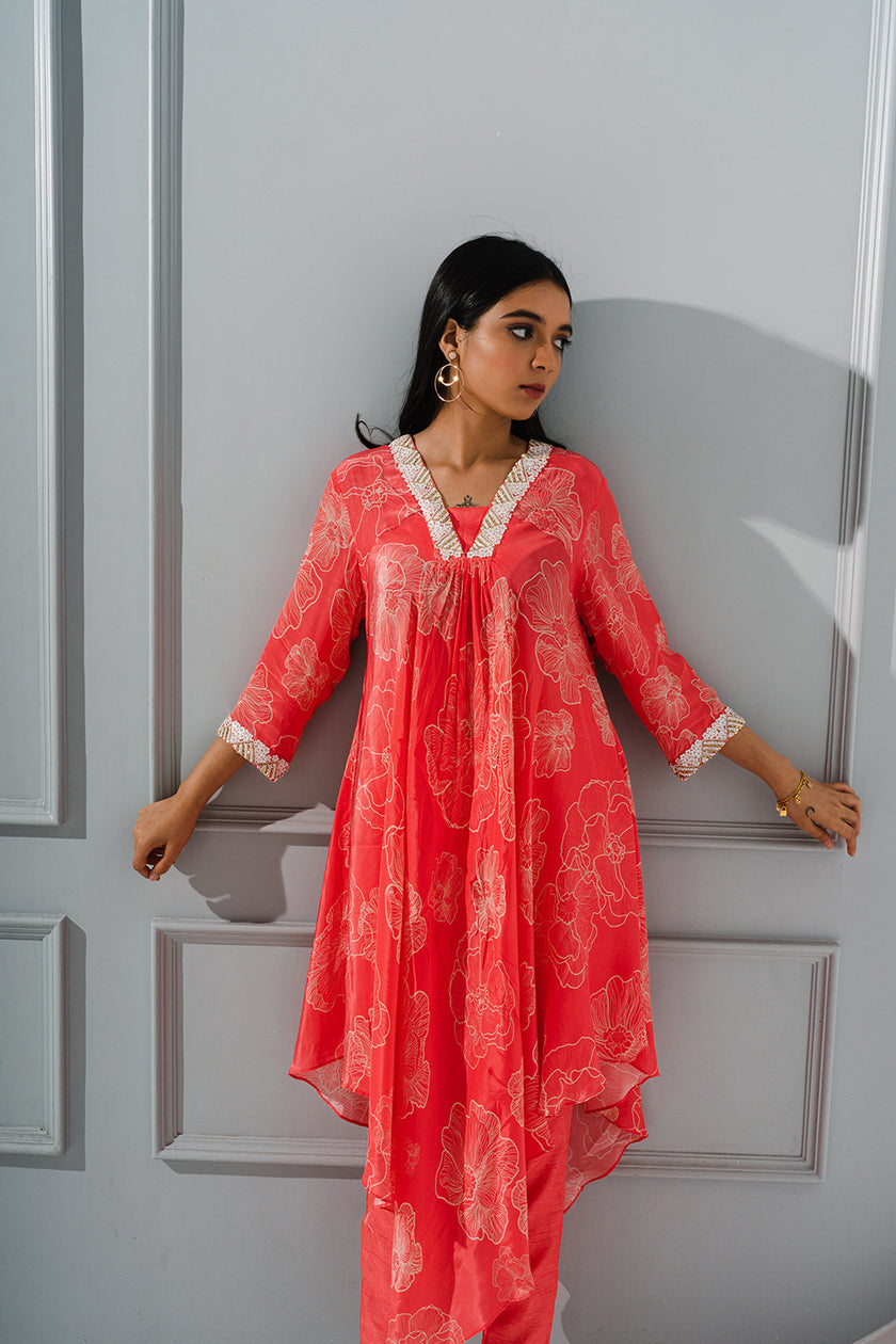 Floral Printed Kurta Set With Asymmetric Hemline
