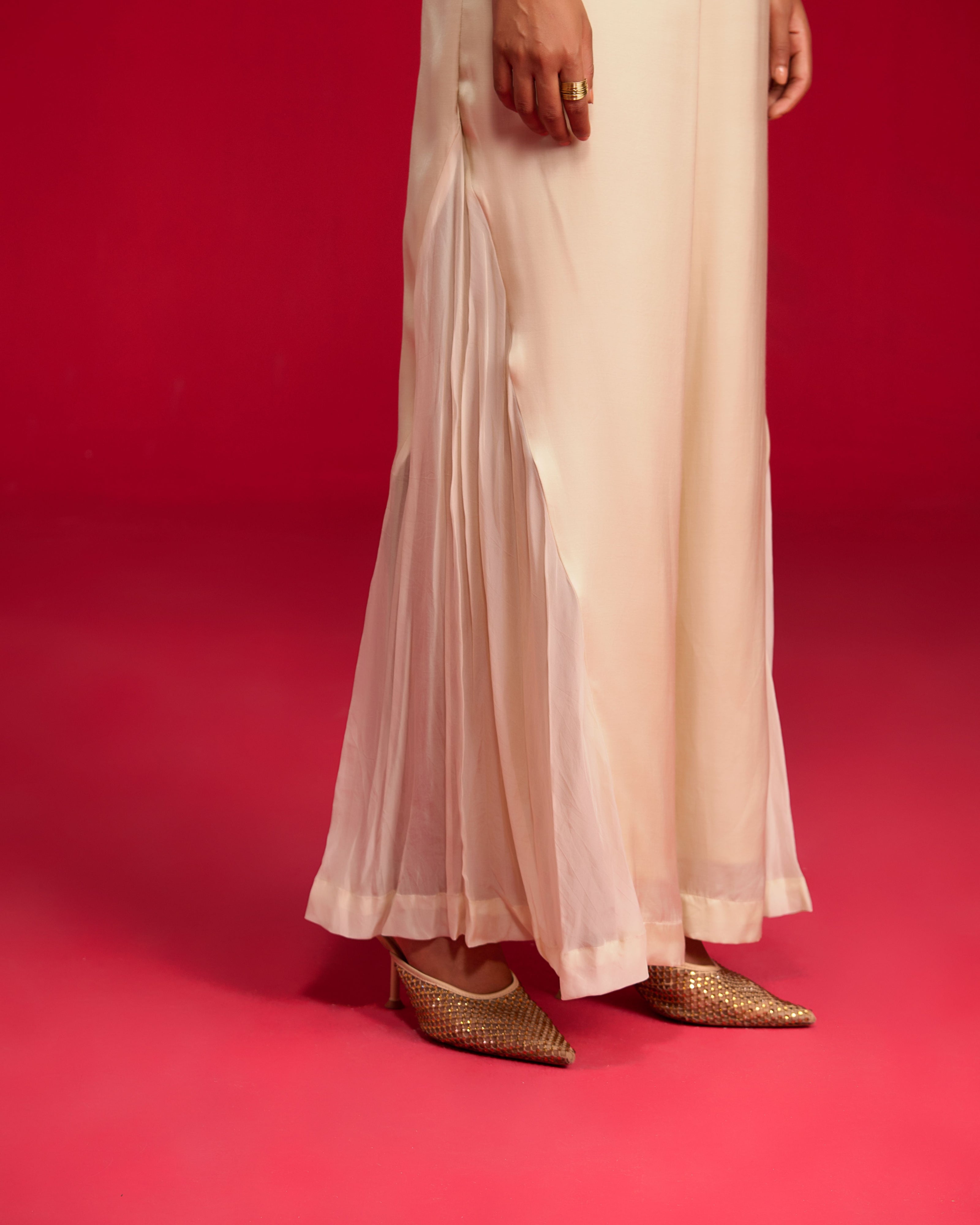 Champagne Off-shoulder Top And Tie-up Skirt Set