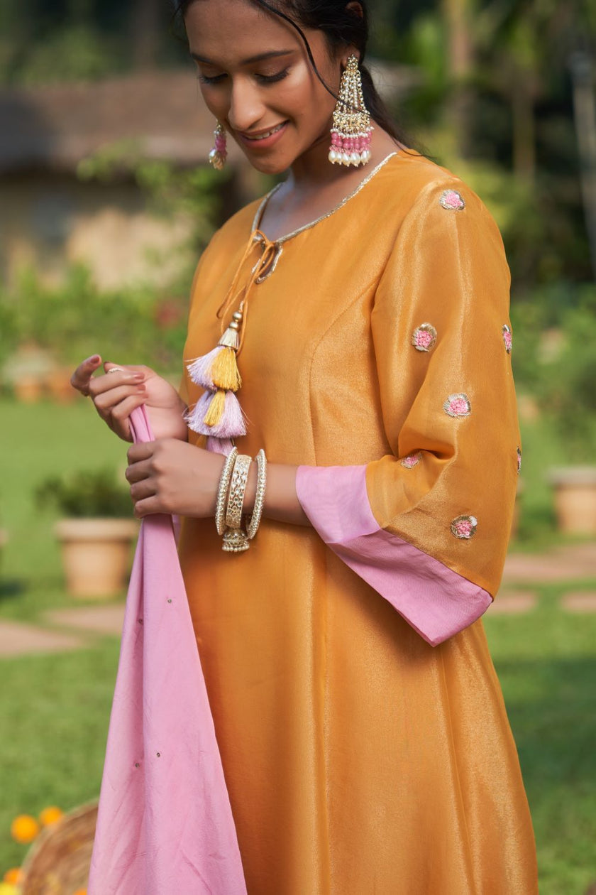 Yellow Tissue Hand embroidered Kurta Set With Contrast Pink Dupatta